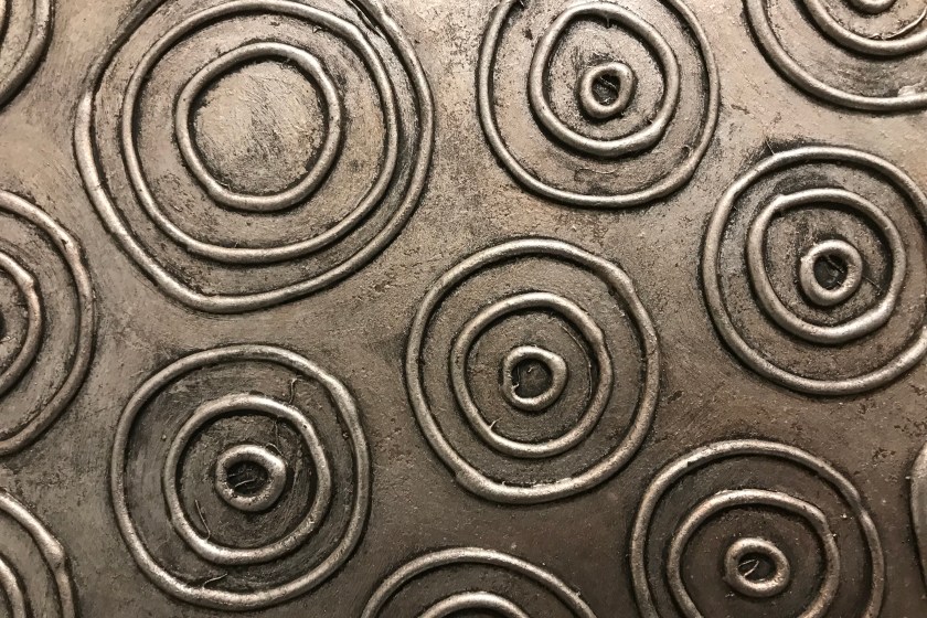 circles and shadows pattern